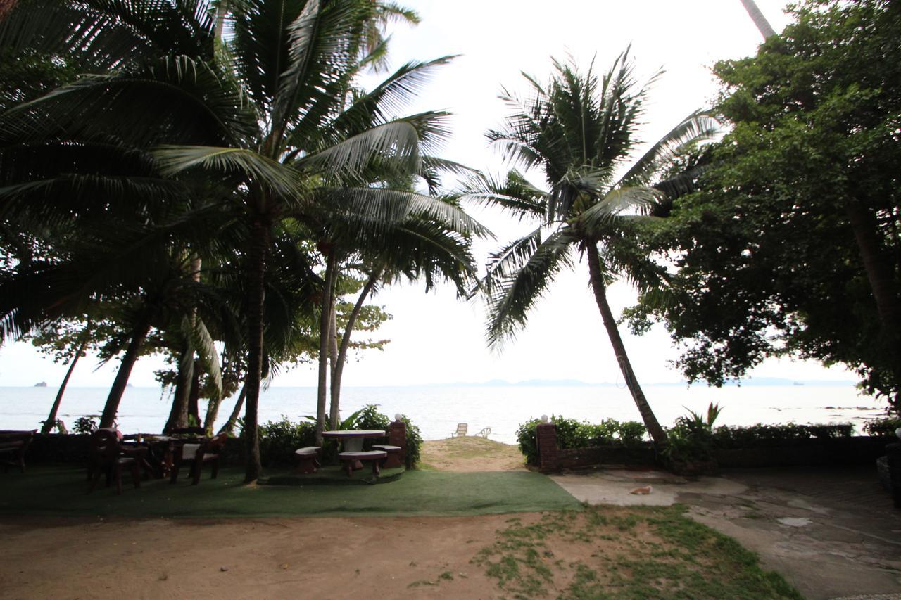 Pine Bungalow Krabi town Exterior foto